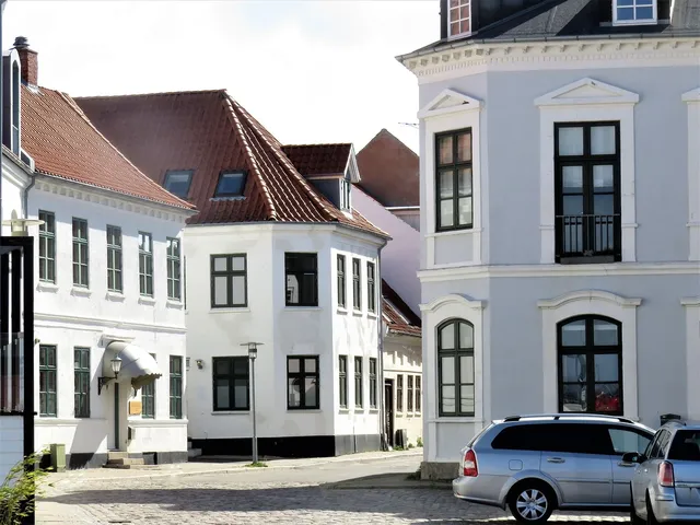 Architectural Vacancies